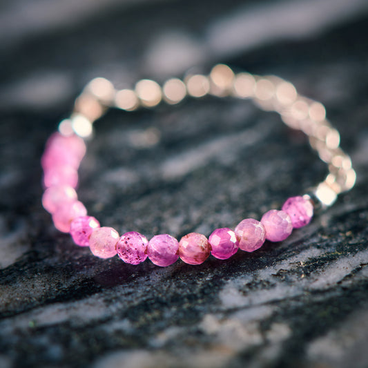 Bague en Rubis Etoilé