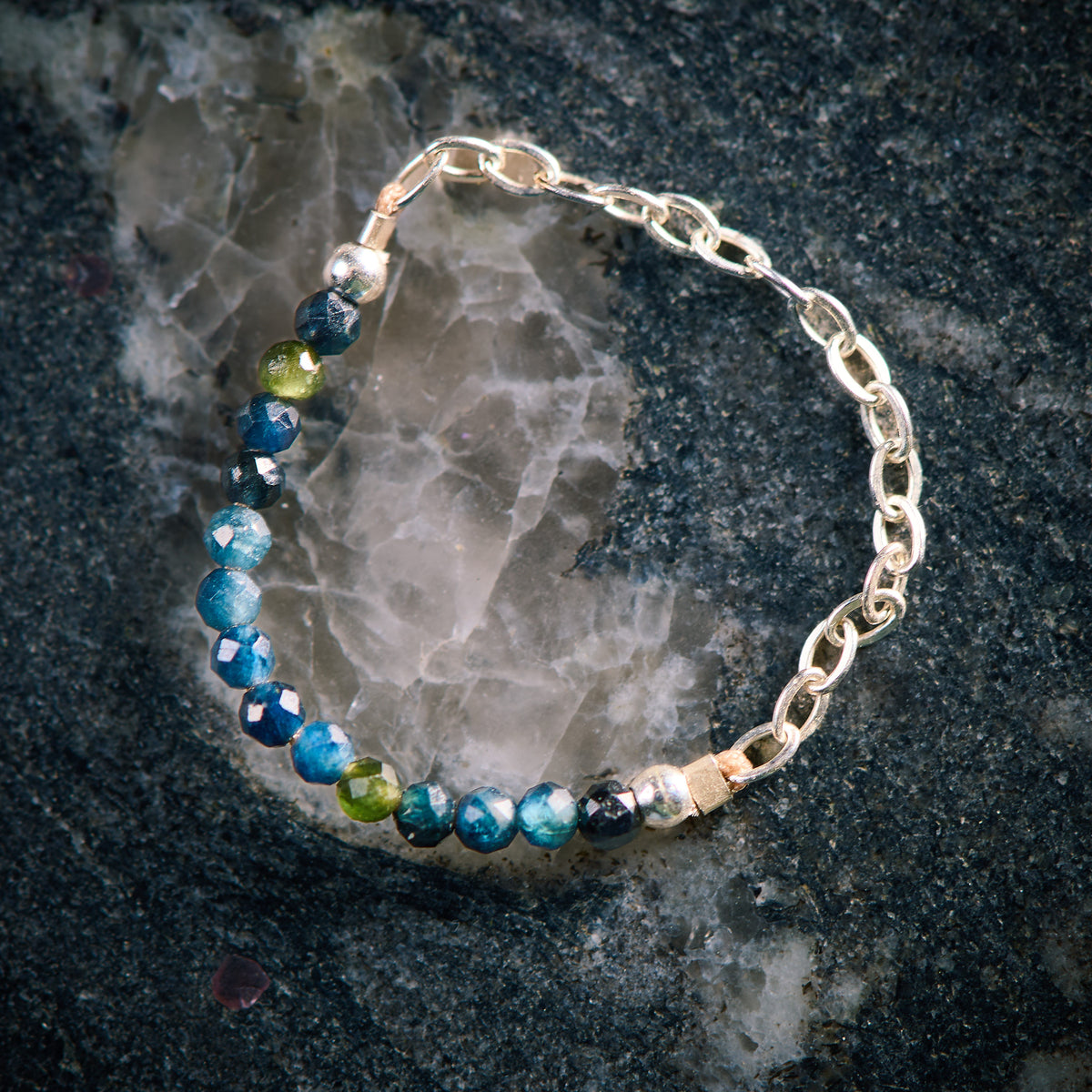 Bague en Tourmaline Bleue