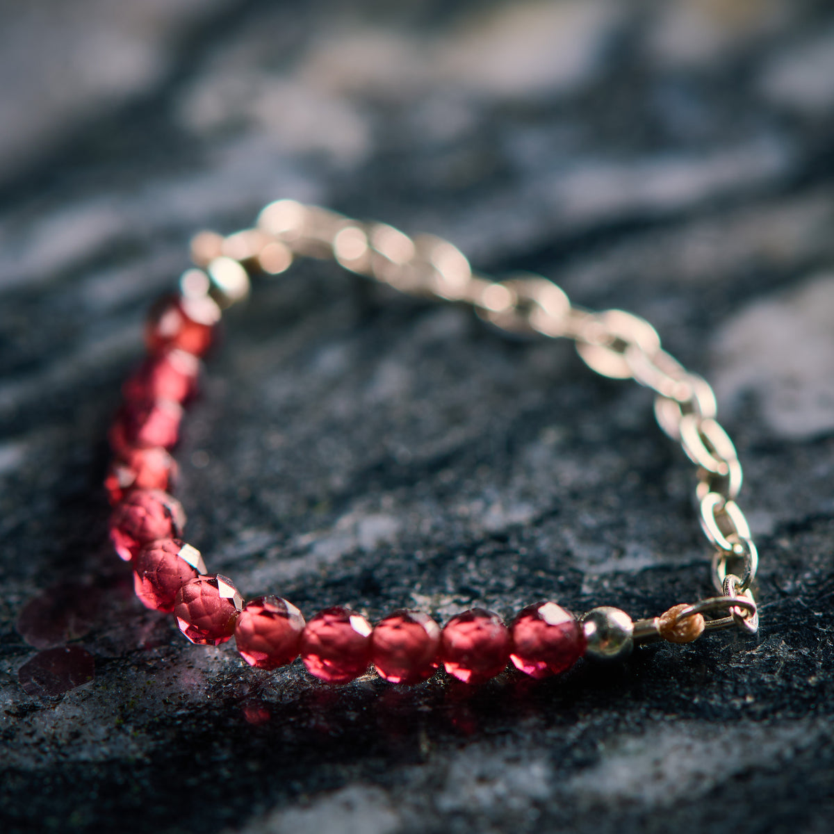 Bague en Grenat Rouge