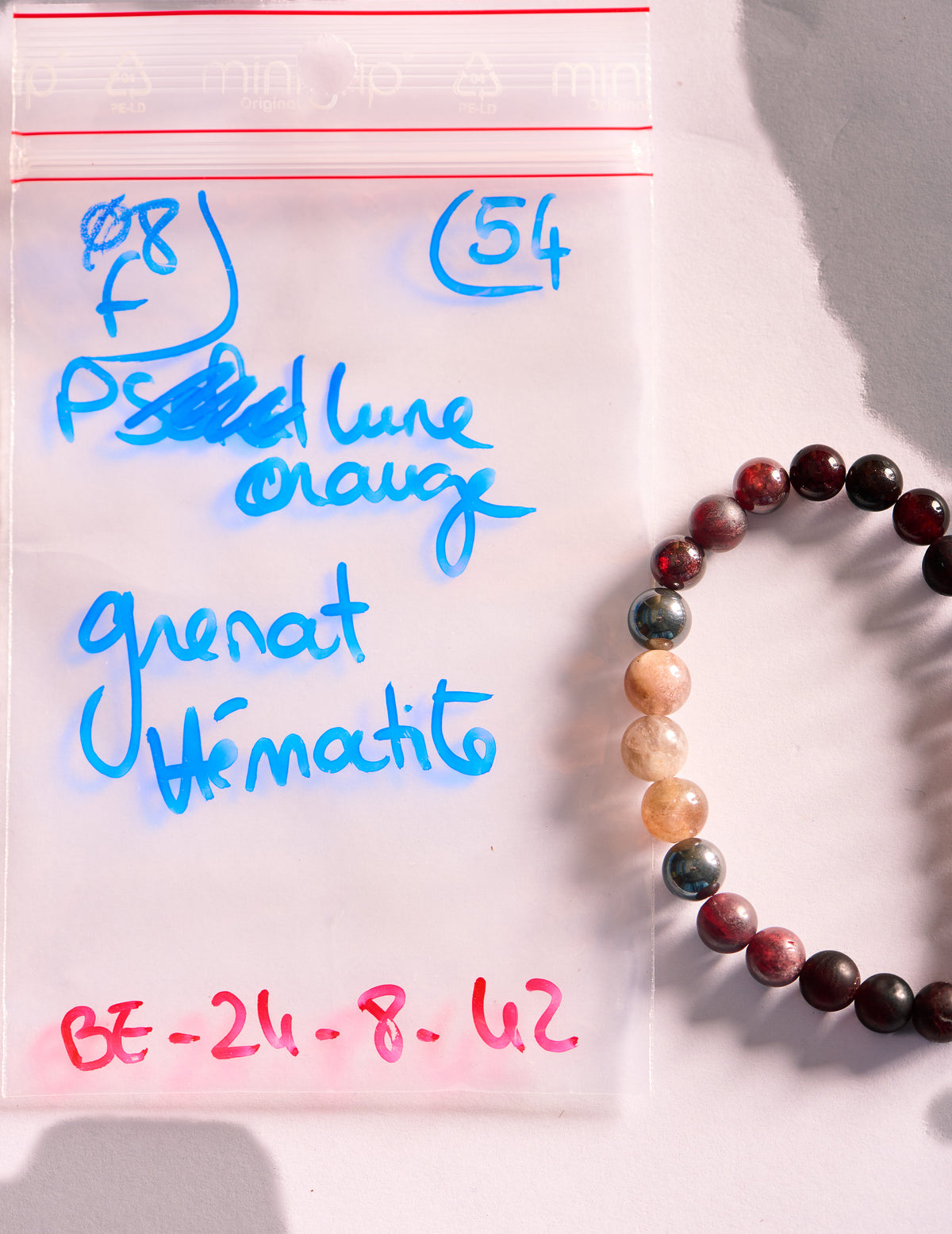 Bracelet élastique en Pierre de Lune Orange, Grenat et Hématite