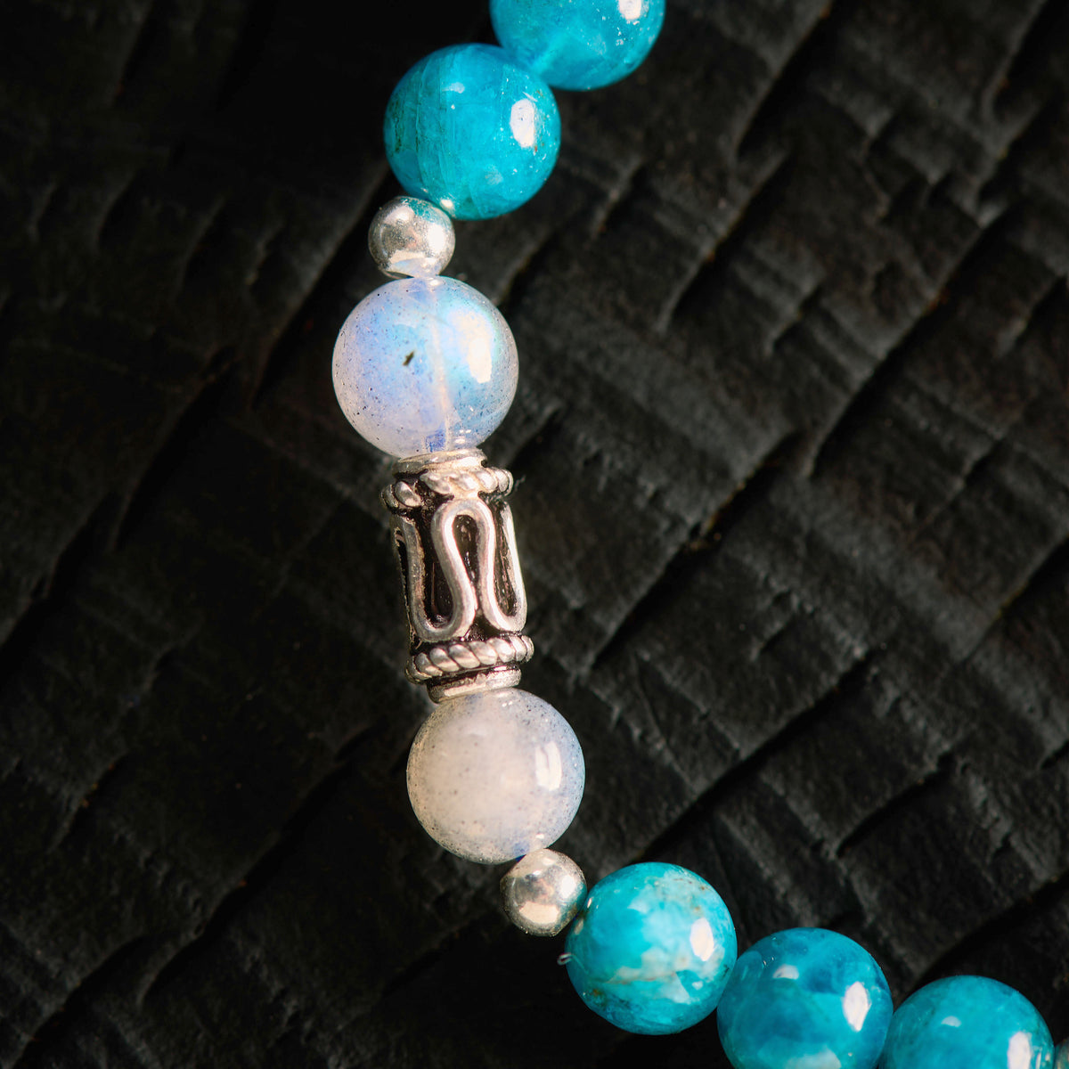 Bracelet élastique en Apatite et Labradorite