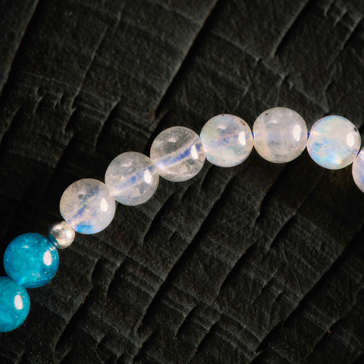 Bracelet élastique en Apatite et Labradorite