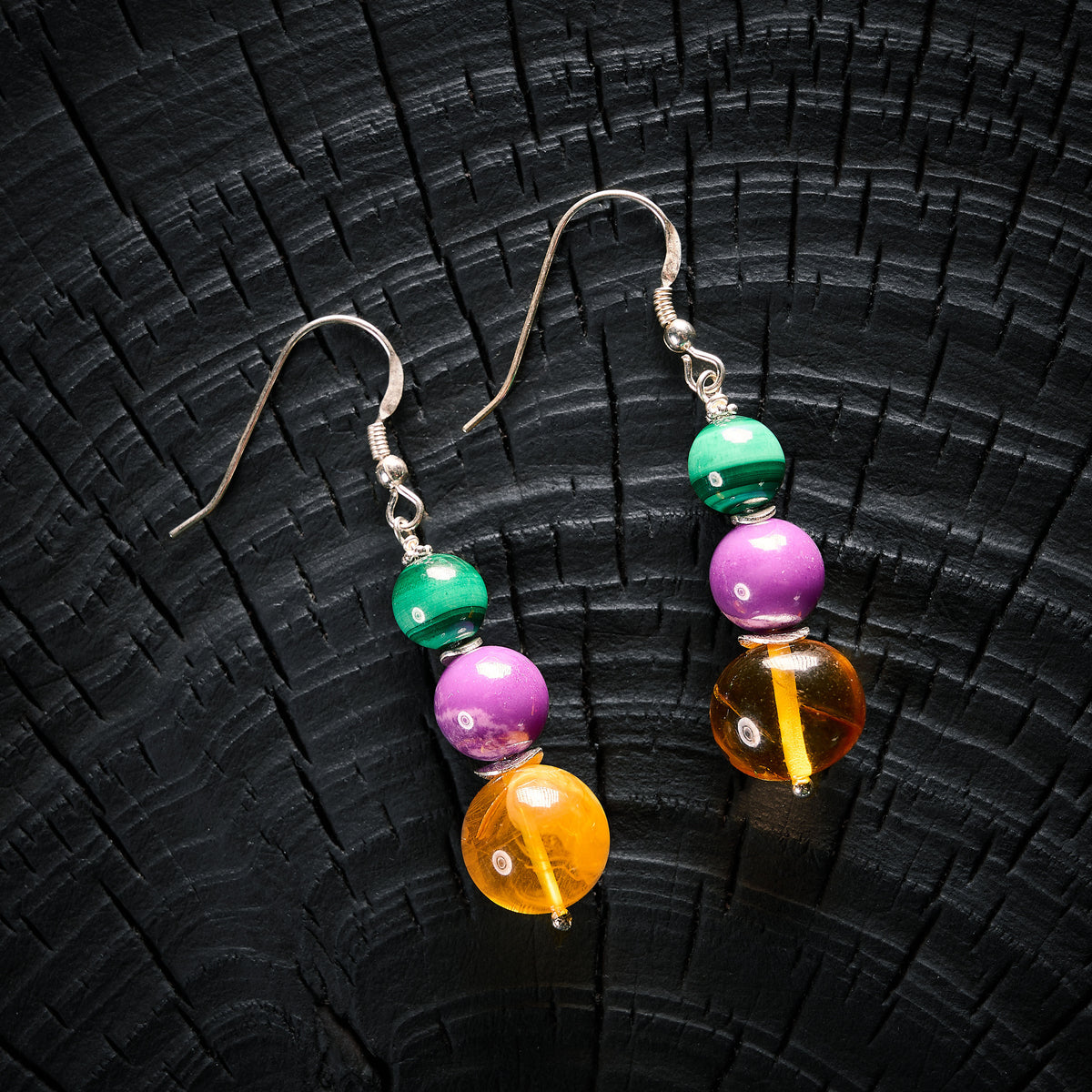 Boucles d'Oreilles en Malachite, Phosphosidérite et Ambre