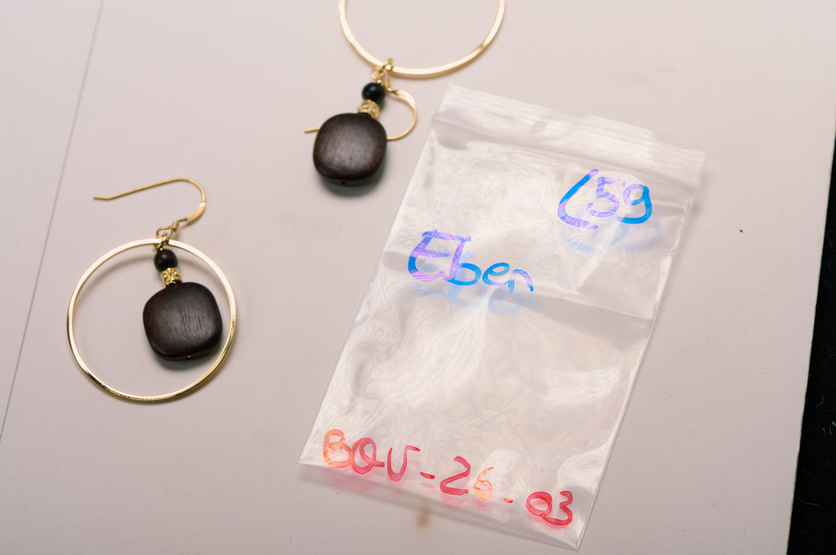 Boucles d'Oreilles en Ébène