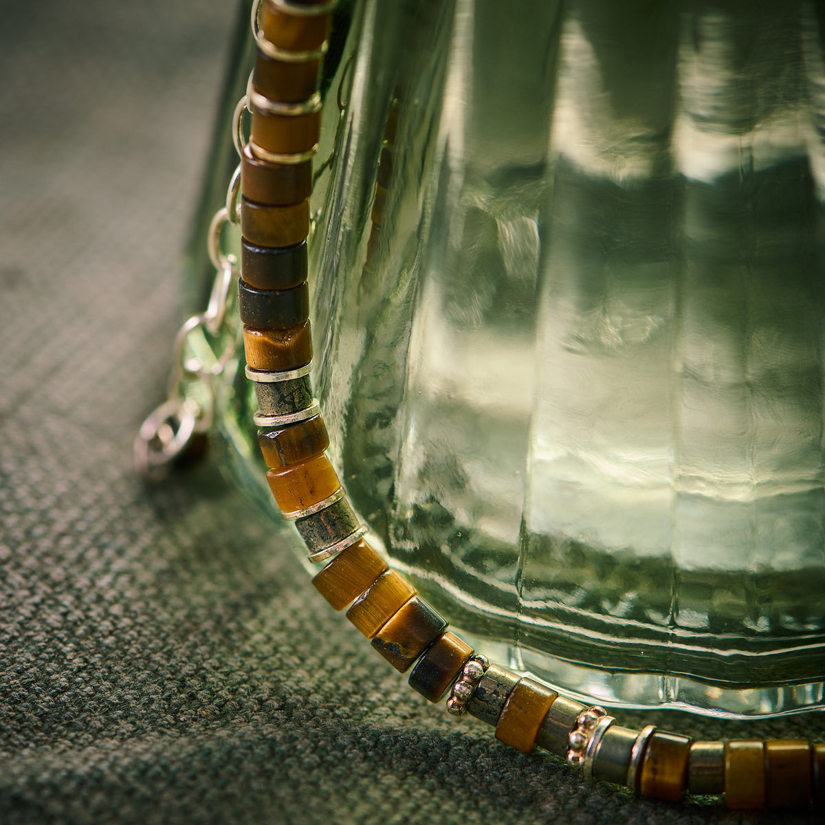 Collier en Oeil de Tigre et Pyrite