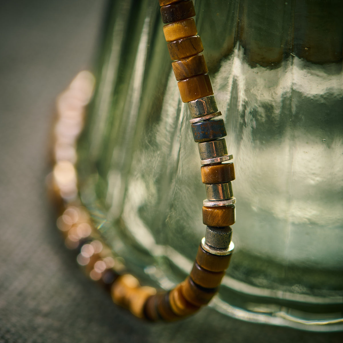 Collier en Oeil de Tigre et Pyrite