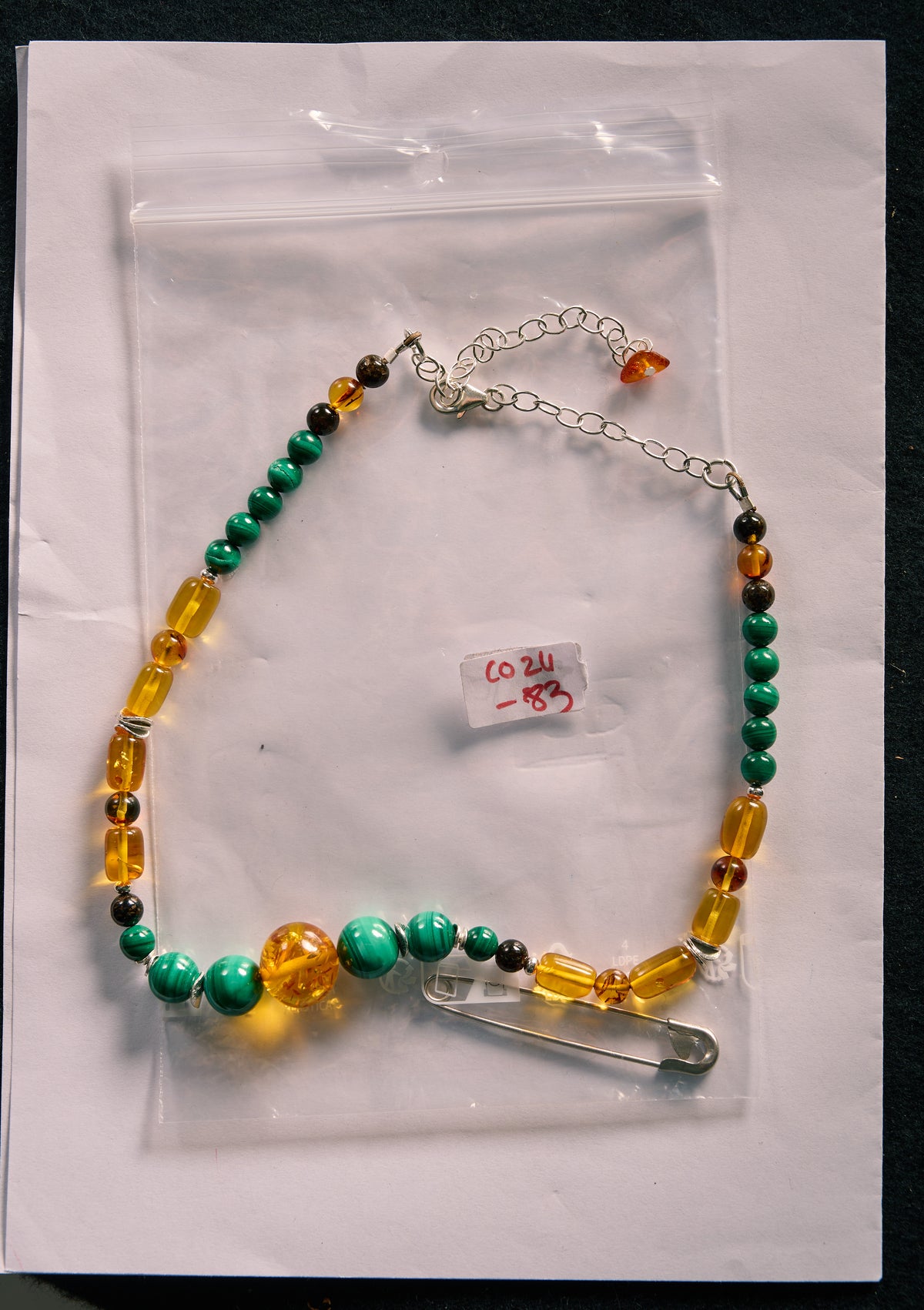 Collier en Ambre et Malachite